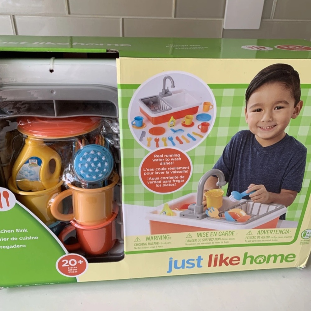 Toys R Us Just Like Home Pretend Kitchen Sink Pumps Water Dish Set Drying Rack